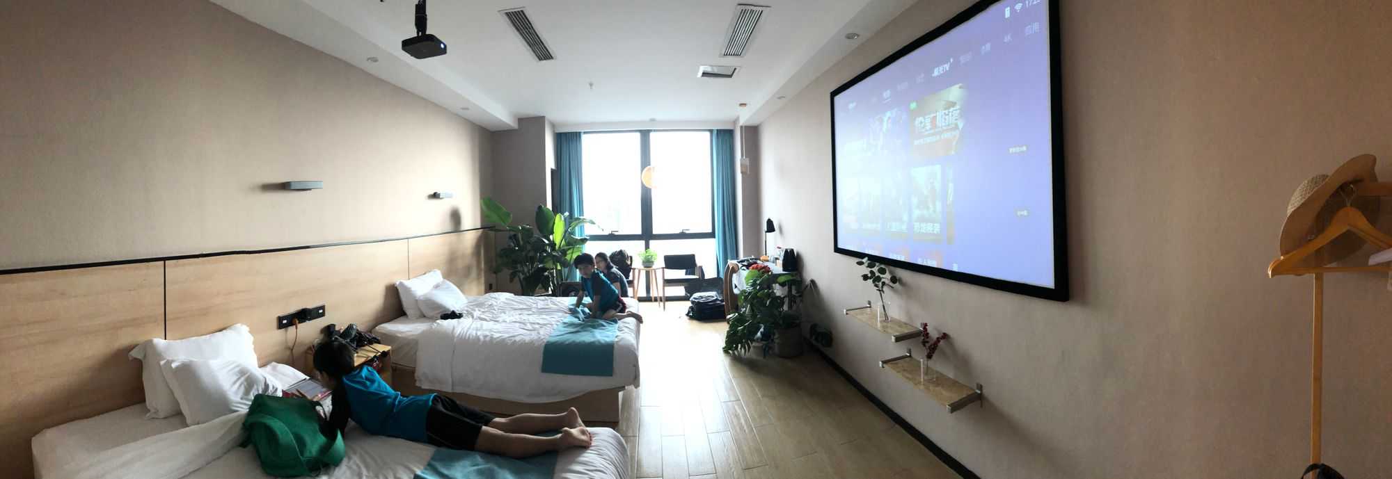 Hotel room in Chongqing (Image by author)