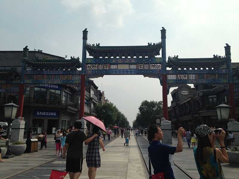 800px-Gate_of_Qianmen_Street