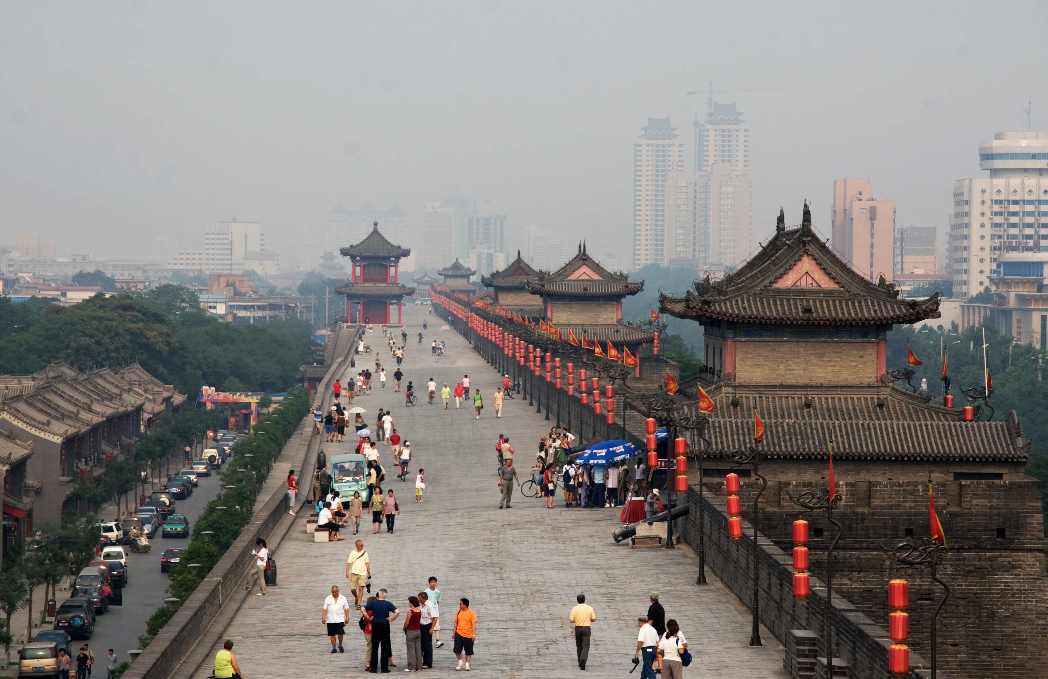 Xi-an_-_City_wall_-_014-1