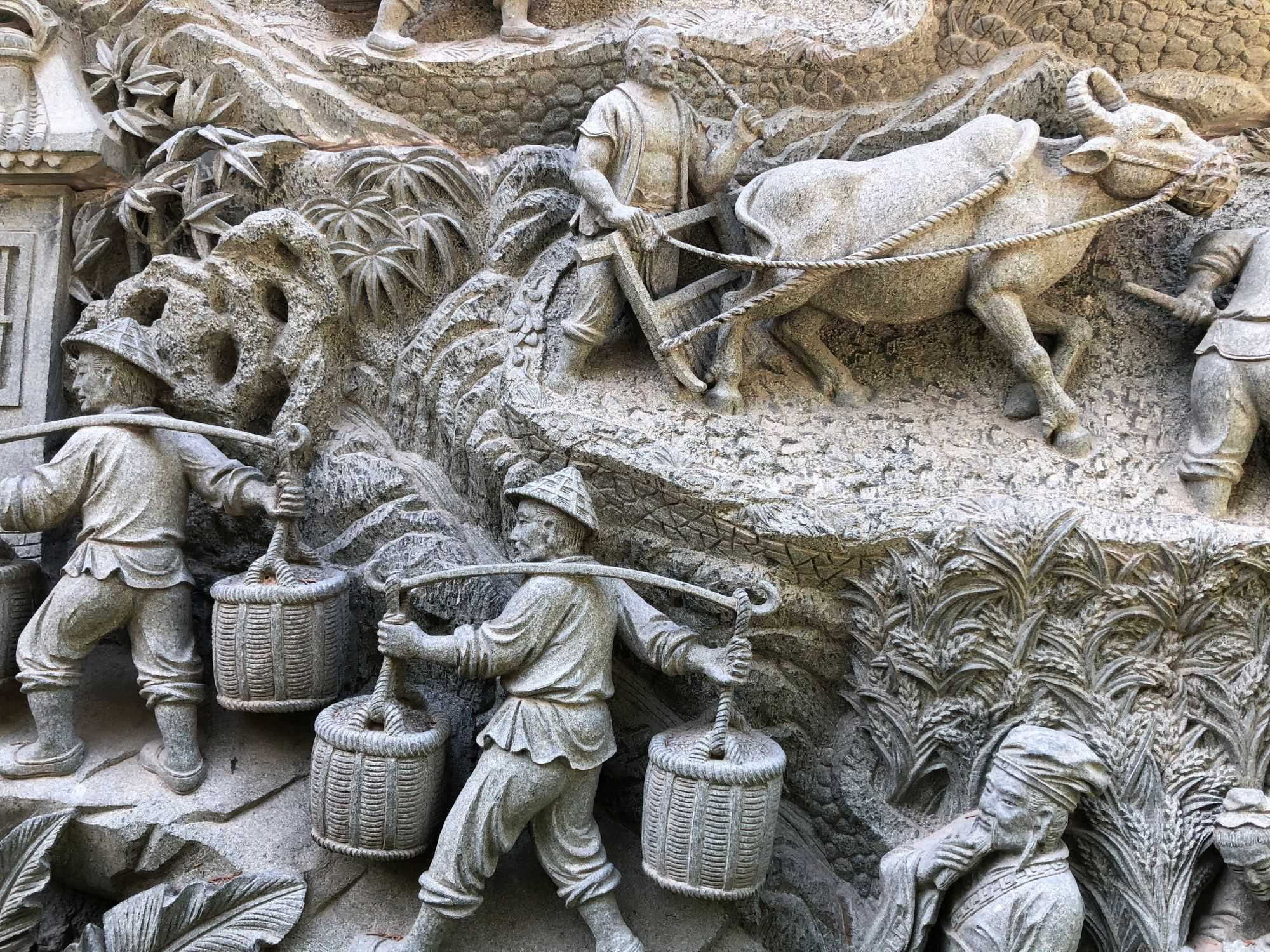 Amazingly detailed stone sculpture depicting traditional Chinese story (Image by author)