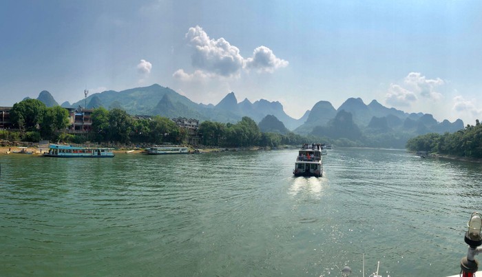 Day 1: Lijiang River Cruise · Yangshuo · Shangri-La Theme Park