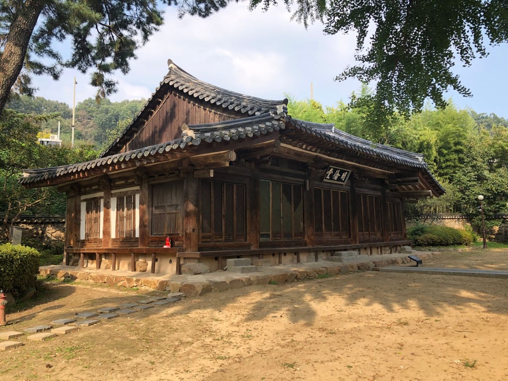 Day 2: Korean Traditional Cultural Center · 전주향교일원 · Nambu Market