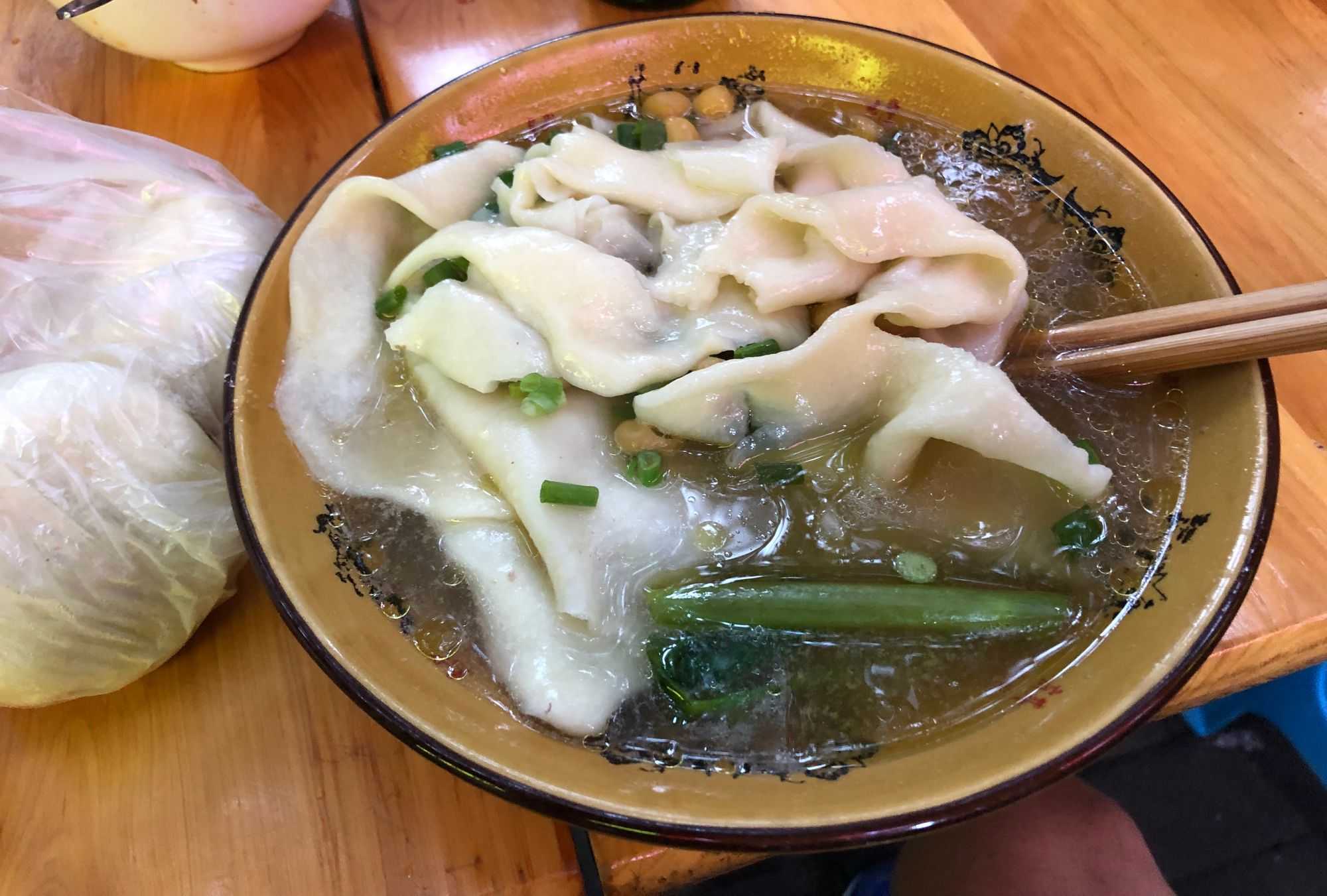 Blanket noodles (铺盖面) (Image by author)